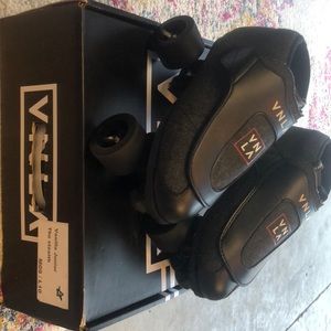 VNLA junior stelath roller skates